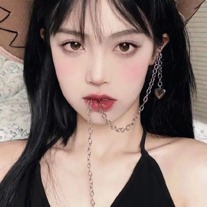 女高怪谈3：狐狸阶梯